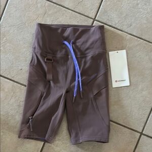 Lululemon Athletica Brown Hiking Shorts with Purple Logo -Size 2-NWT